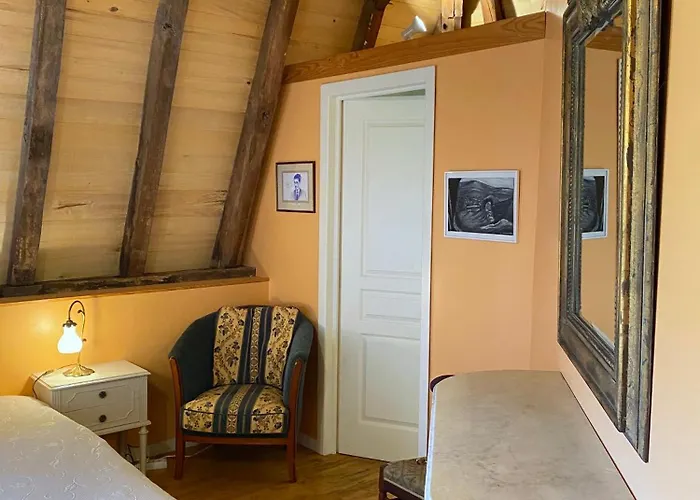 Le Chateau De Busqueilles La Gasthof